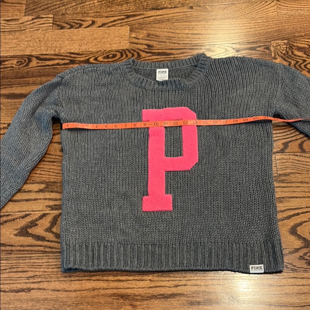 PINK Victoria's Secret P Logo Gray Sweater